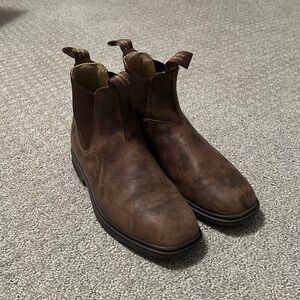 Blundstone Chelsea Boots